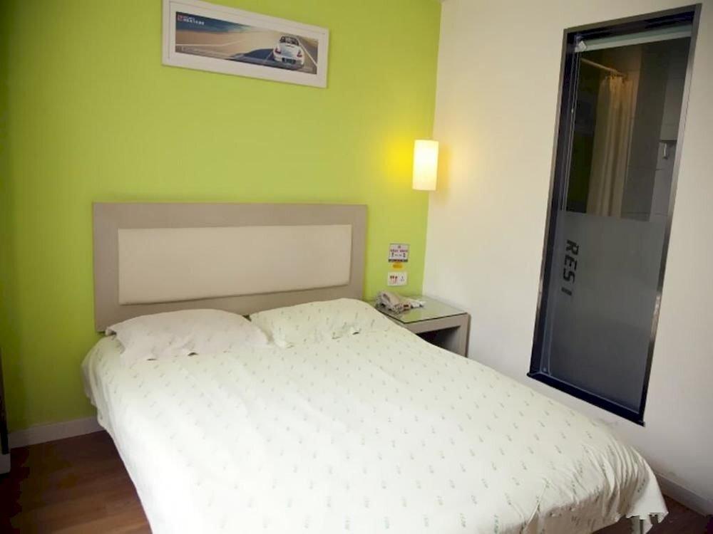 Вэньчжоу: Suez Bus Hotel
