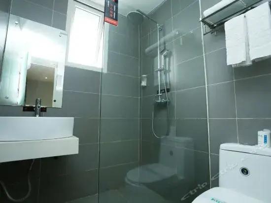 Циньчжоу: Zijinghua City Hotel