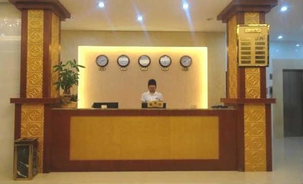 Циньчжоу: Fuhua Business Motel