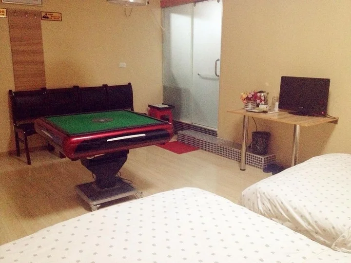Ухань: 166 Express Motel