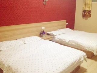 Ухань: 166 Express Motel