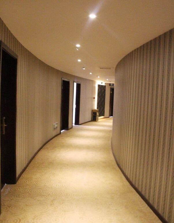 Чунцин: Chongqing Sheshe City Hotel
