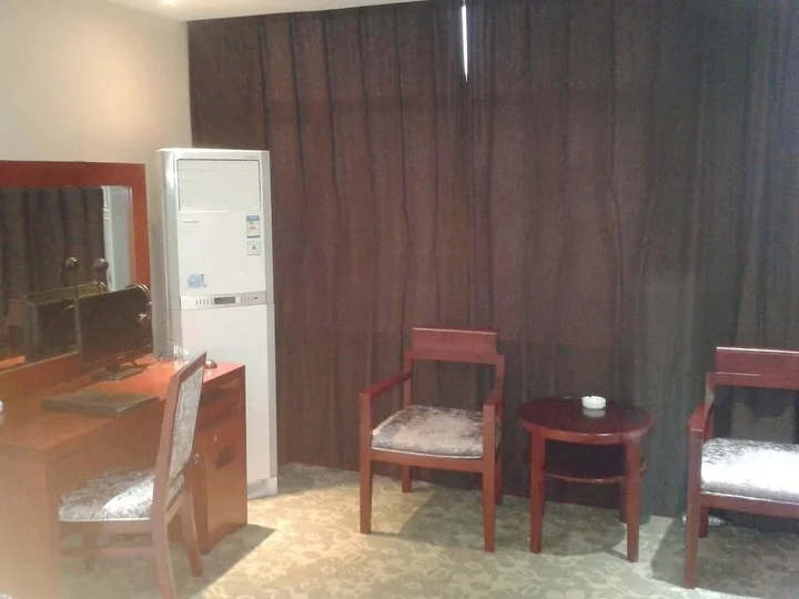 Чанша: Dongzhiyuan Business Hotel