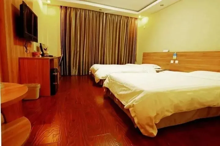 Инкоу: Yingkou Bayuquan Jin'gangwan Business Hotel