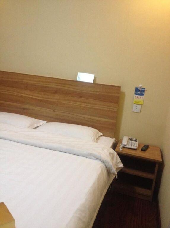 Инкоу: Yingkou Bayuquan Jin'gangwan Business Hotel
