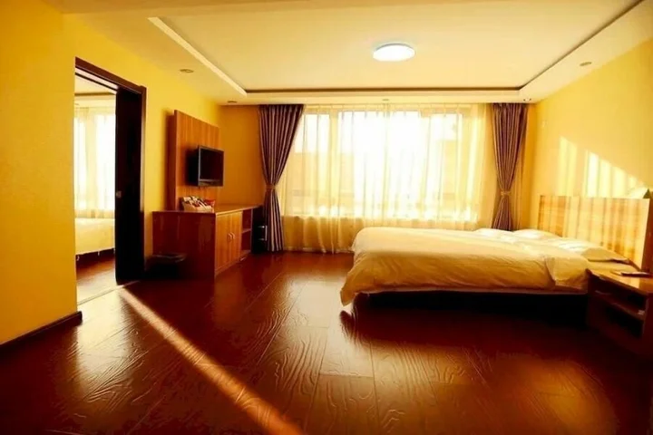 Инкоу: Yingkou Bayuquan Jin'gangwan Business Hotel