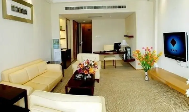 Шицзячжуан: Hebei Bailu Hot Spring Hotel