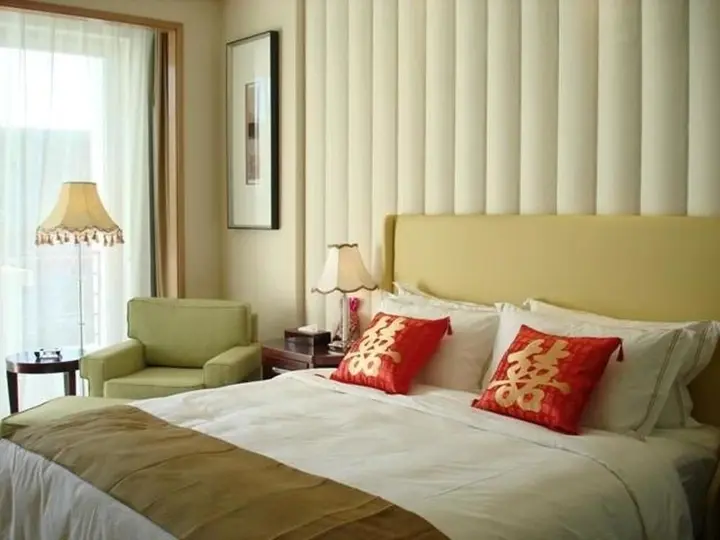 Шицзячжуан: Hebei Bailu Hot Spring Hotel