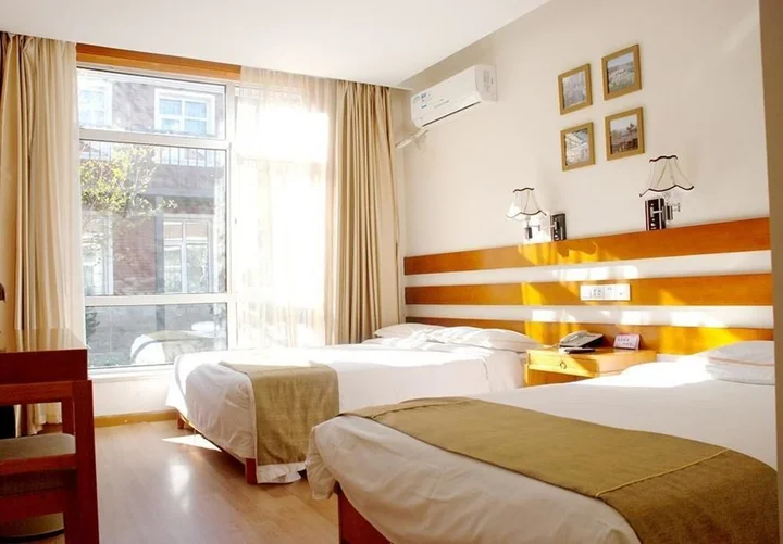 Шицзячжуан: Hebei Bailu Hot Spring Hotel