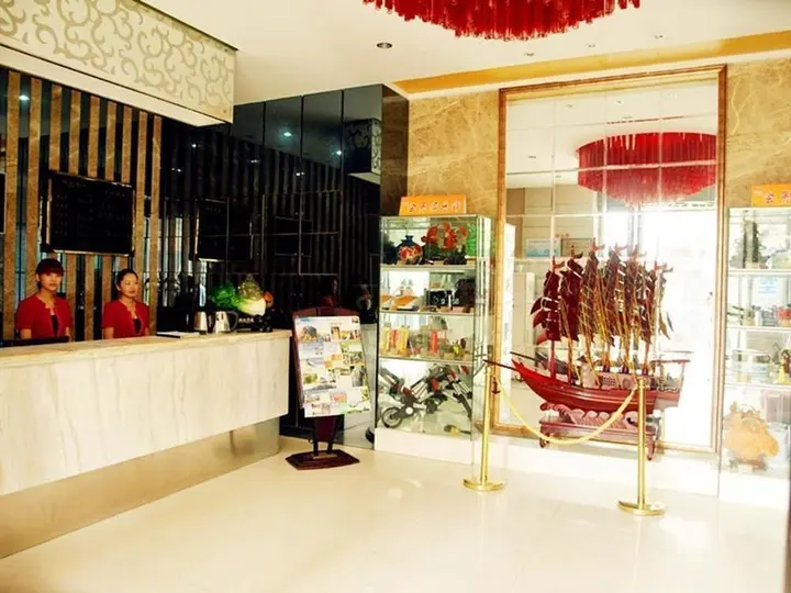 Лоян: Fu Yuan Hotel