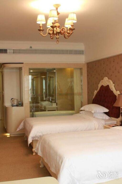 Юнчжоу: Vienna Hotel Yongzhou