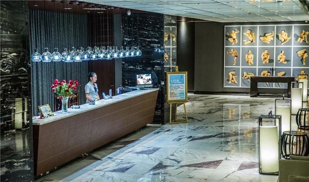 Лоян: Hotel Vanlee ZS