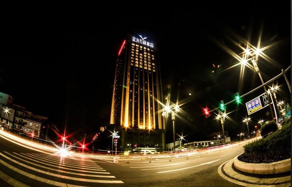 Лоян: Hotel Vanlee ZS