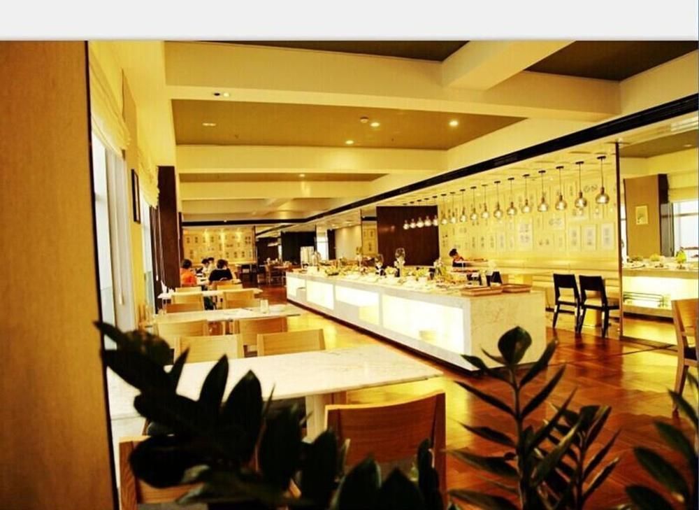 Лоян: Hotel Vanlee ZS