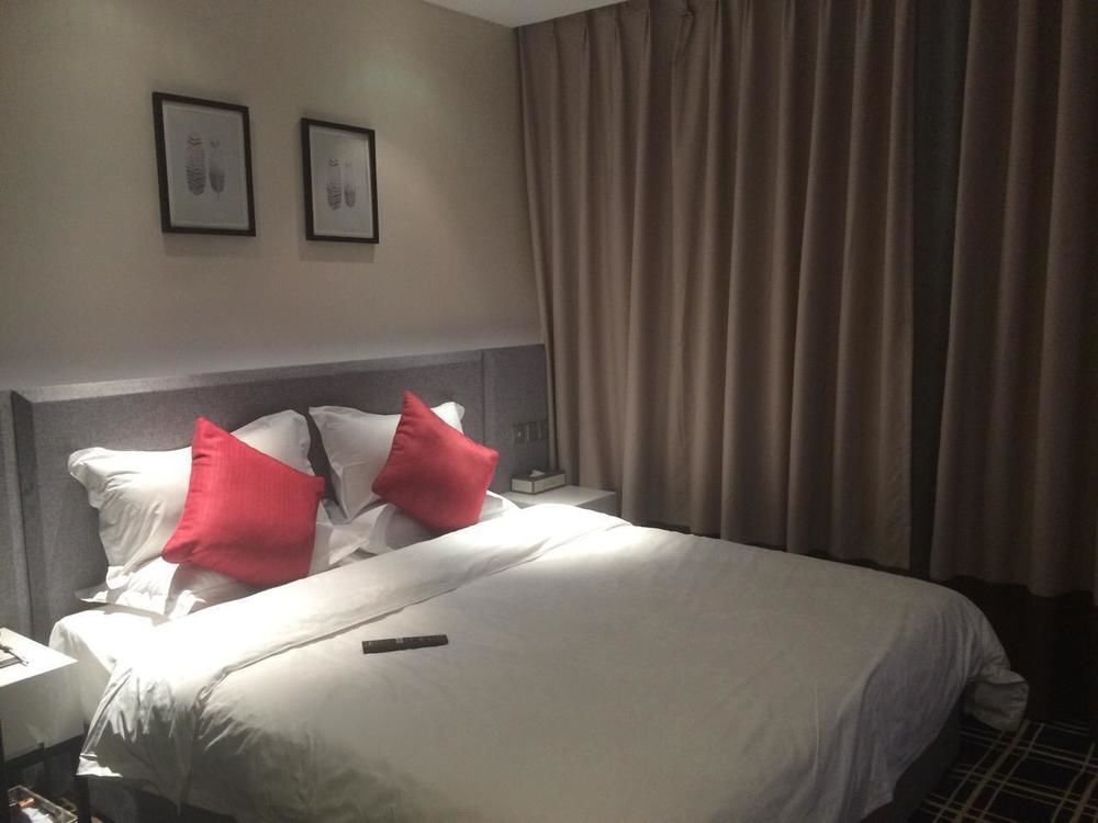 Лоян: Hotel Vanlee ZS