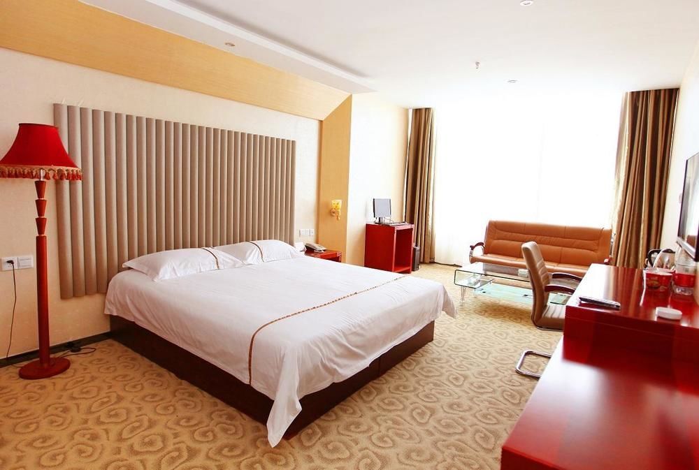 Линьи: Yishang Holiday Inn