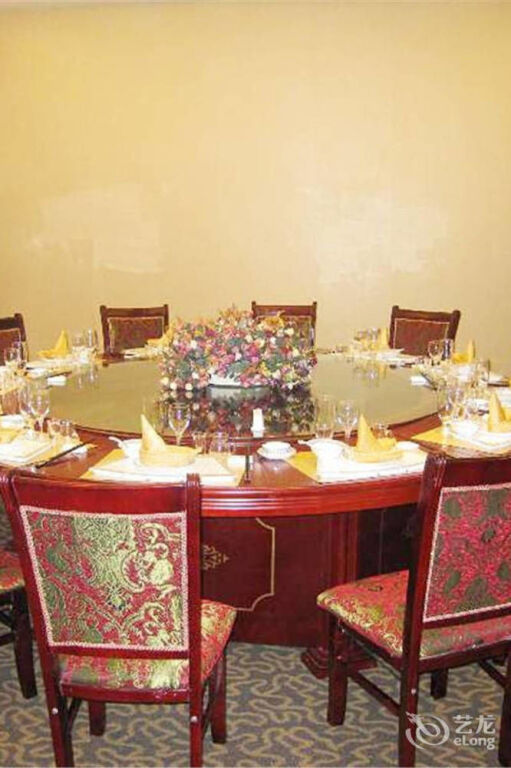 Лоян: Xishan Mingzhu Hotel