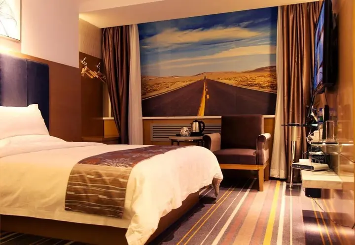 Сиань: OJC Holiday Hotel(Xi'an Bell Tower Metro Station)
