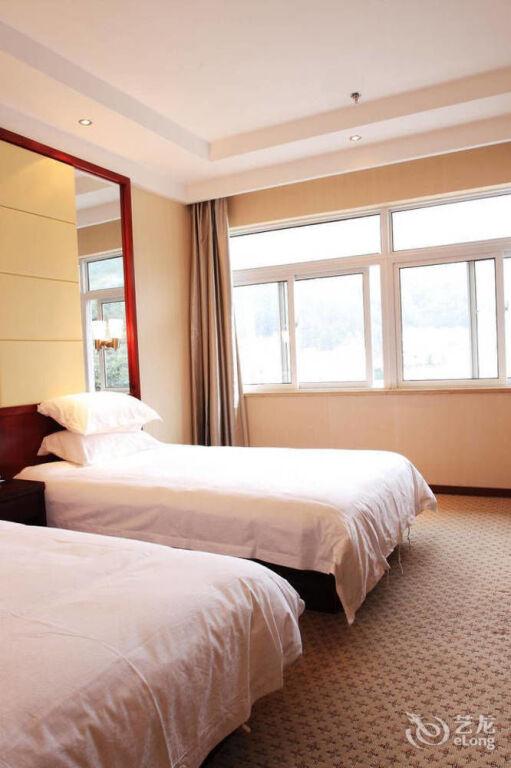 Хуаншань: Tianhe Century Hotel Huangshan