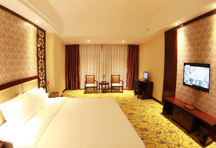 Наньнин: Nanning Holy City Hotel