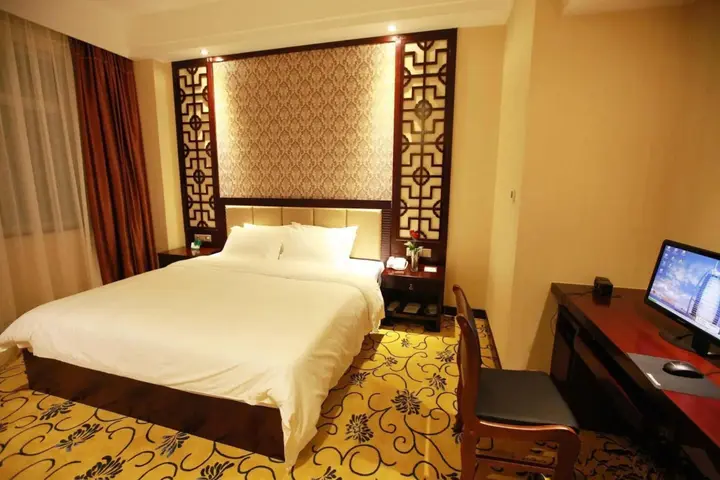 Наньнин: Nanning Holy City Hotel
