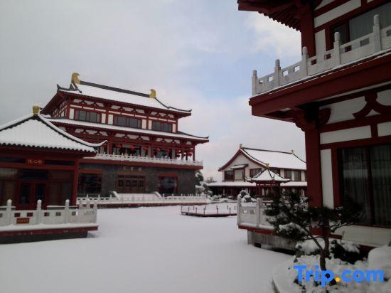 Пэнлай: Guo Bin Hotel