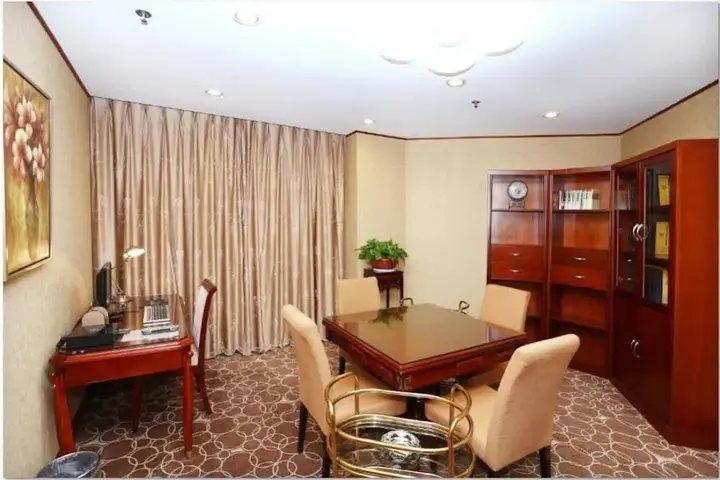 Тайчжоу: Yangtse River Hotel - Jingjiang
