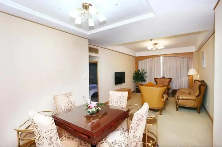 Тайчжоу: Yangtse River Hotel - Jingjiang