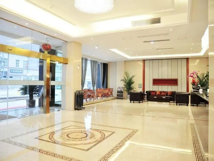 Ухань: Nice Hotel