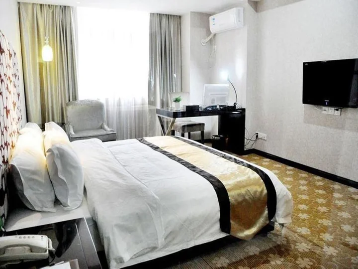 Ухань: Nice Hotel