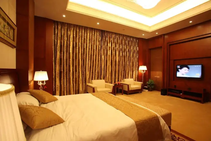 Инкоу: Yingkou Guest Hotel