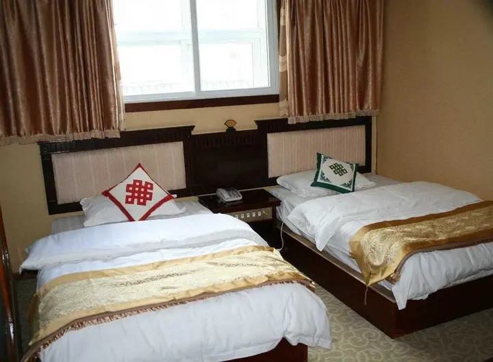 Шангри-Ла: Shangri-la Tibetan Family Inn
