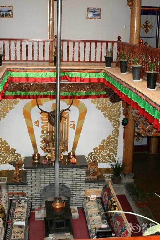 Шангри-Ла: Shangri-la Tibetan Family Inn