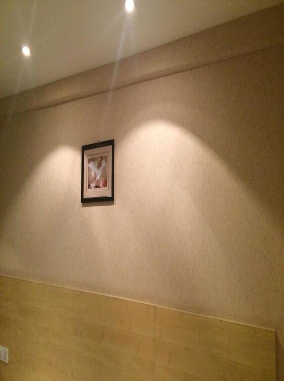 Наньнин: Nanning Hawks Holiday Hotel