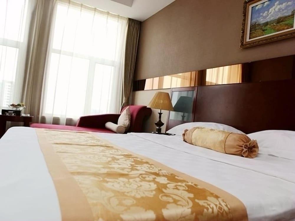 Вэйфан: Fengdu International Hotel