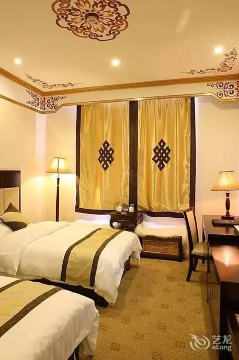 Шангри-Ла: Shangri-la Zhaxidele Hotel