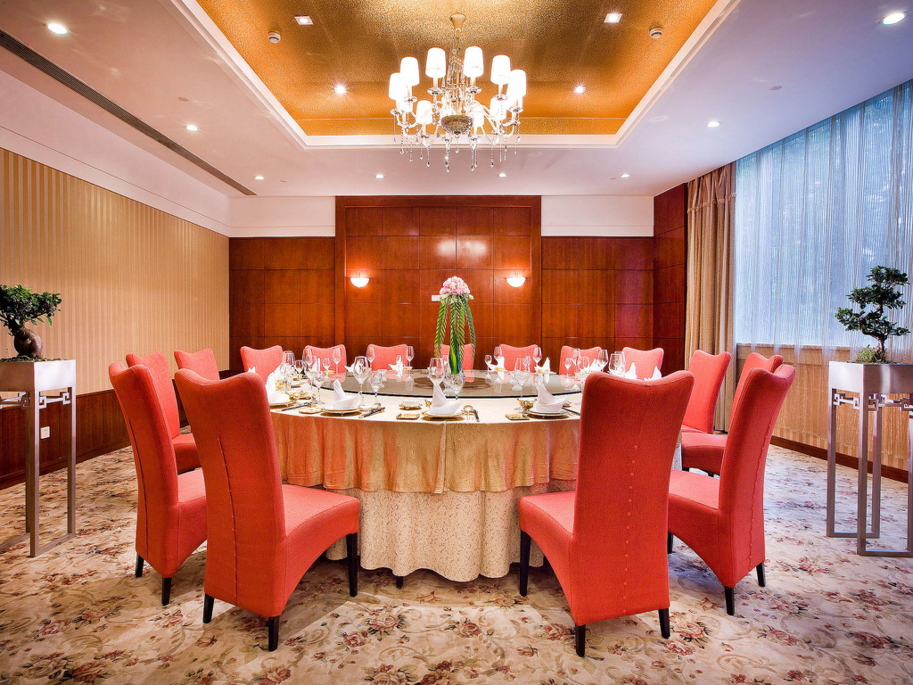 Цзясинь: Jiaxing Sunshine Hotel