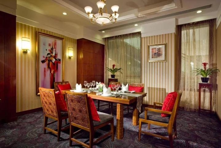 Цзясинь: Jiaxing Sunshine Hotel