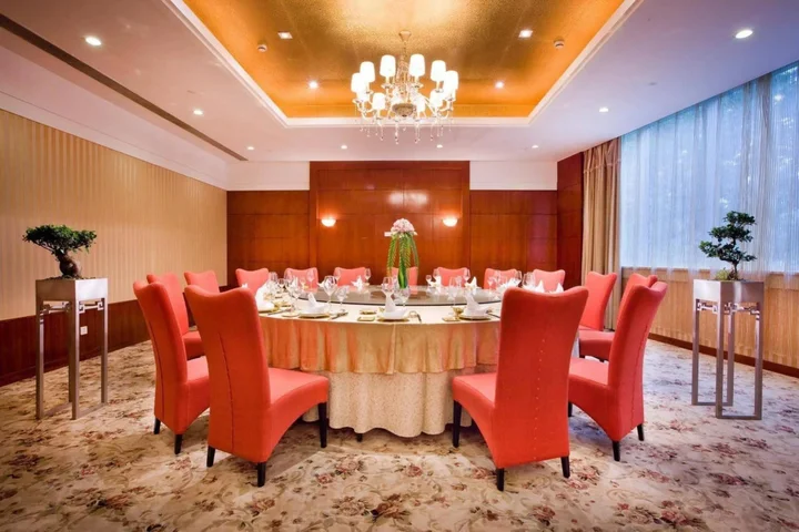 Цзясинь: Jiaxing Sunshine Hotel