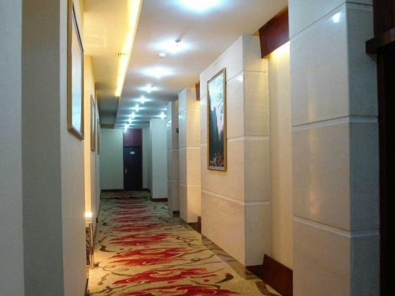 Лхаса: Jingu Hotel