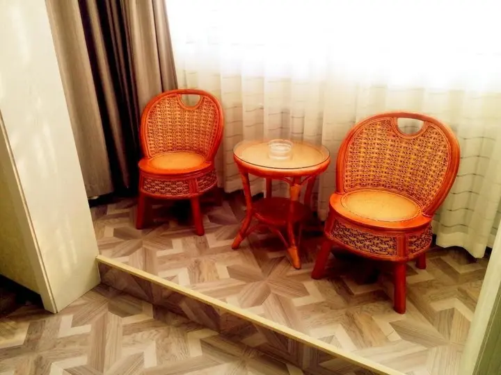 Лоян: Longbai Business Hotel
