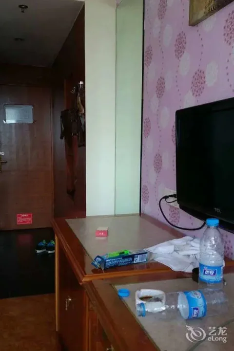 Уху: Wuhu Fusite Business Hotel - Zhongshan Road