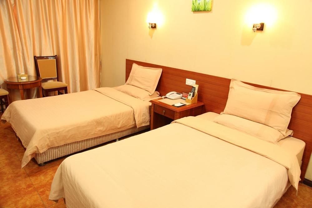 Уху: Wuhu Fusite Business Hotel - Zhongshan Road
