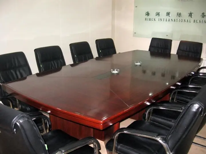 Цзинань: Hirun Jinan International