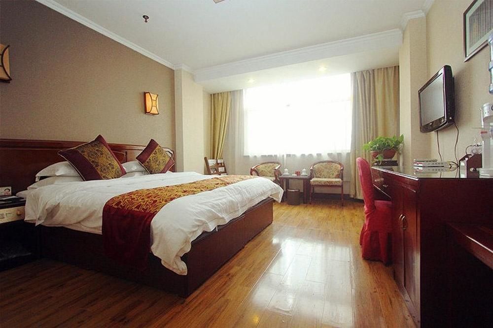 Цзинин: Qufu Wassim Hotel