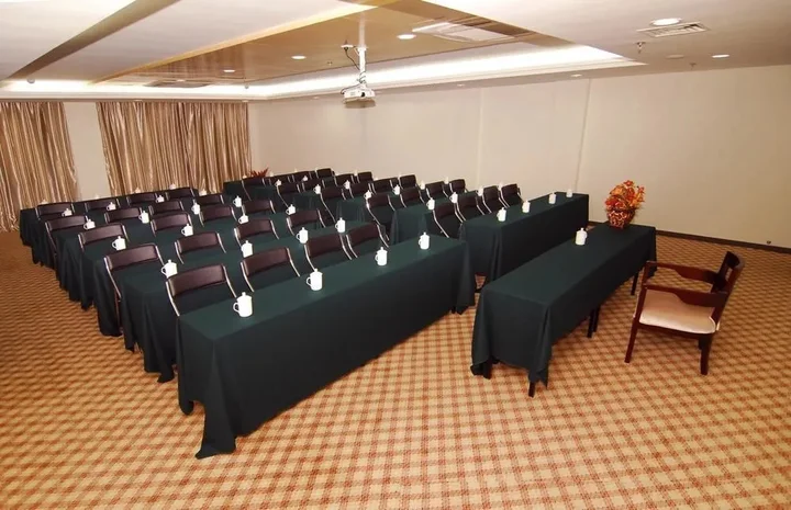 Шаоксинг: Manju Hotel