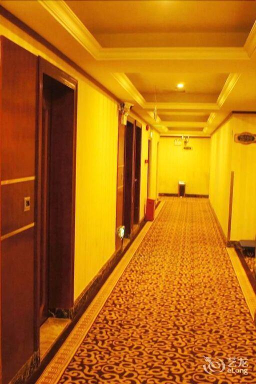Фошань: Victoria Hotels Foshan