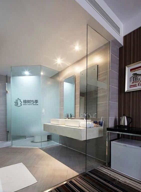 Чжэнчжоу: Zhengzhou Oak 5 Seasons Hotel
