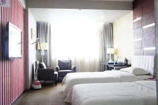 Чжэнчжоу: Zhengzhou Oak 5 Seasons Hotel