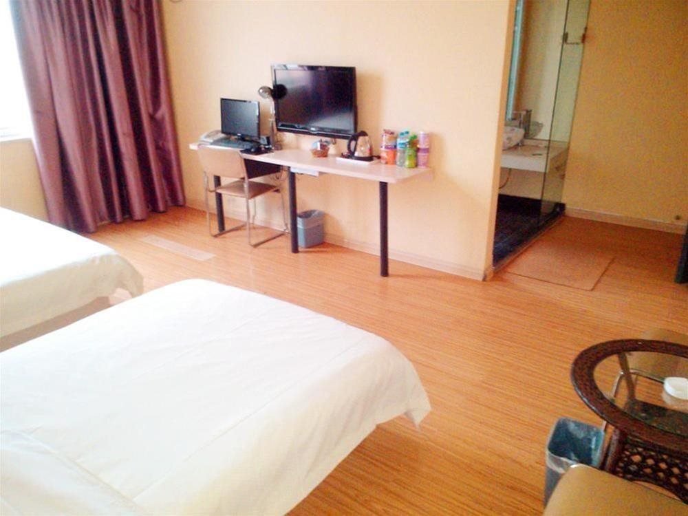 Лоян: Longhao Express Hotel - Luoning